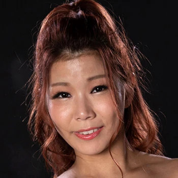 Pornstar Saki Kawanami
